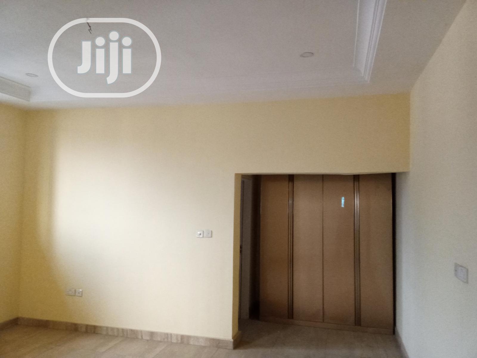 4bdrm Duplex in Jabi for sale in Jabi