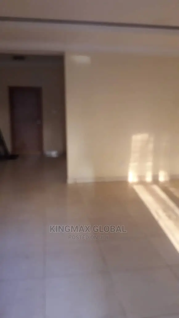 3bdrm Block of Flats in Paradise Estate, Life Camp for sale in Life Camp