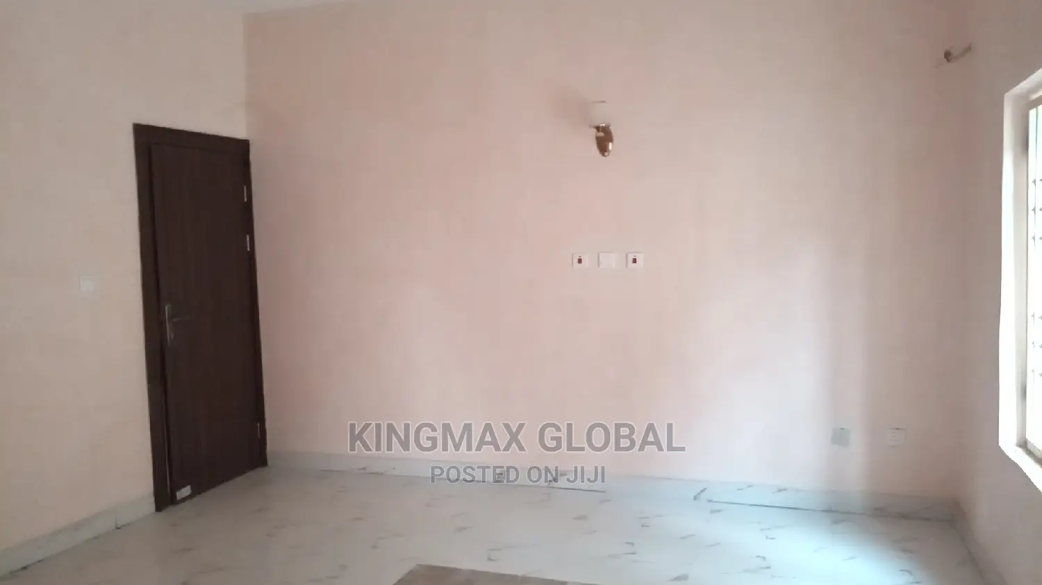 Furnished 6bdrm Duplex in Gwarinpa for Sale in Gwarinpa
