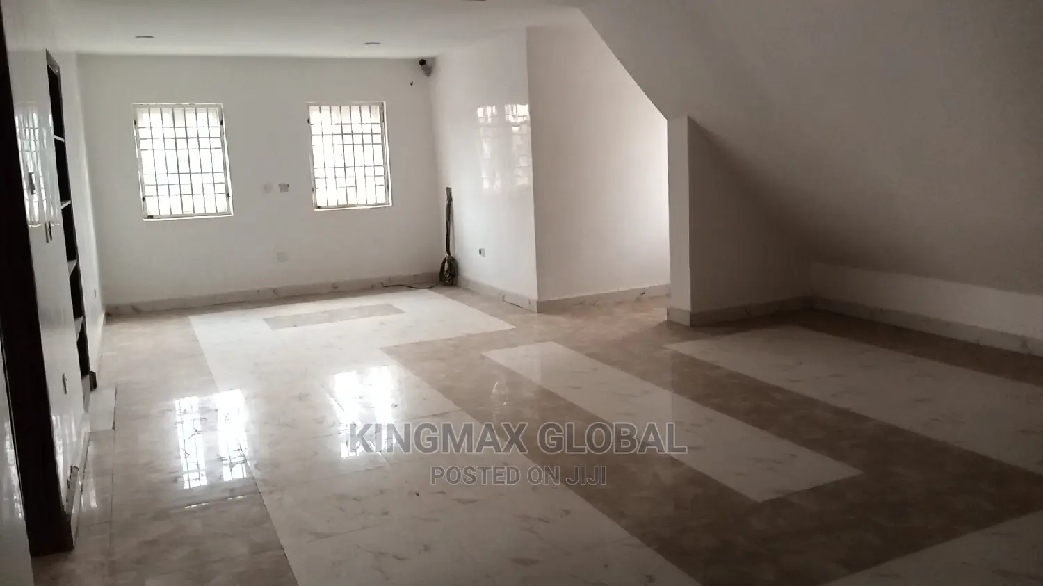 Furnished 6bdrm Duplex in Gwarinpa for Sale in Gwarinpa