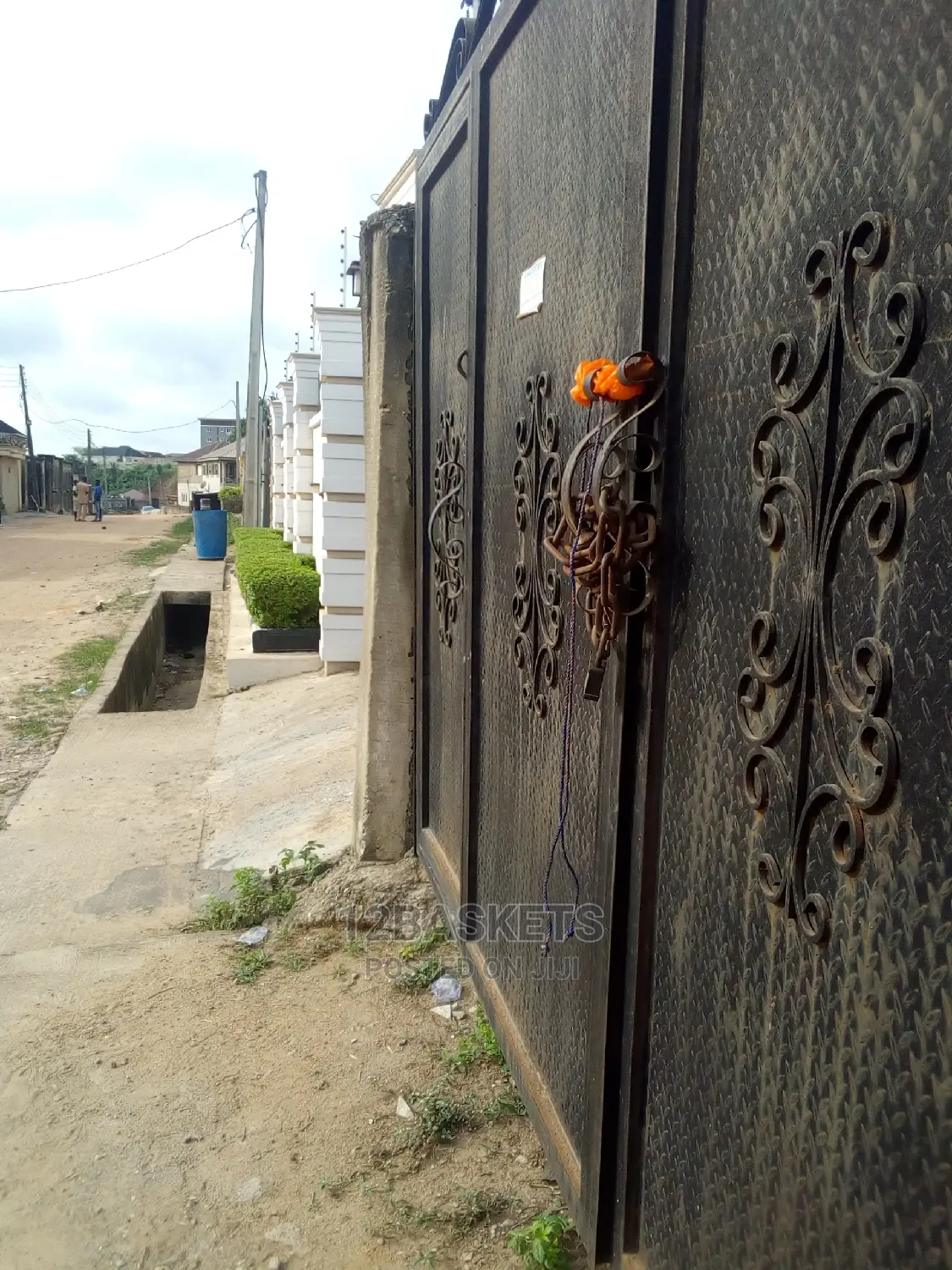 Half Plot of Land at Unilag Estate Magodo for Sale in Magodo