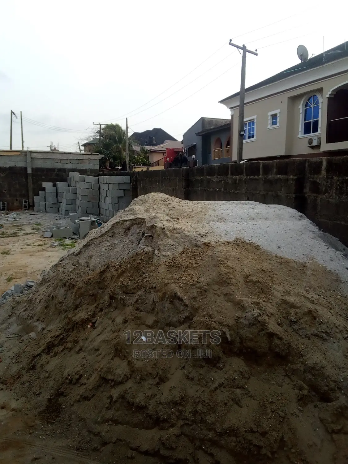 Plot of Corner Piece Land for Sale in Magodo Phase 1 in Magodo