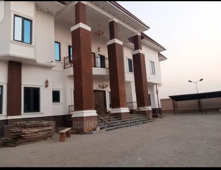 Furnished 7bdrm Mansion in Maitama for sale in Maitama