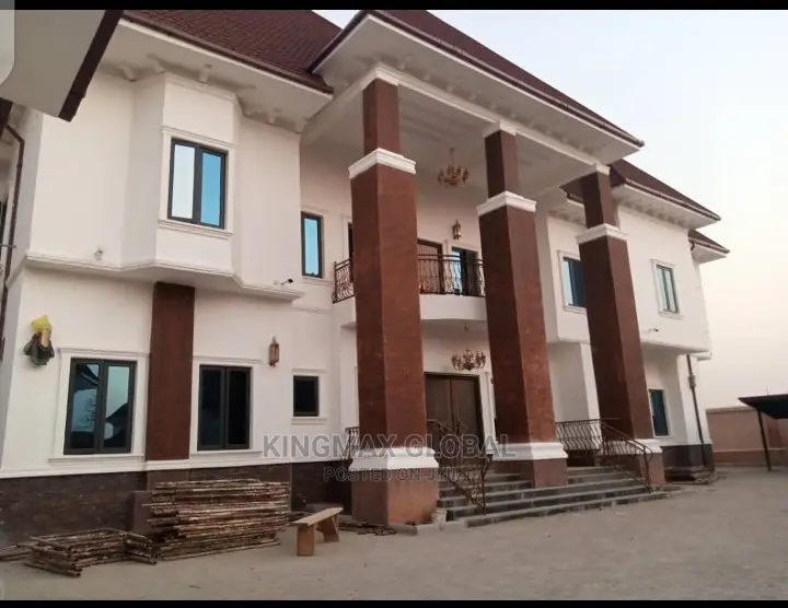 Furnished 7bdrm Mansion in Maitama for sale in Maitama