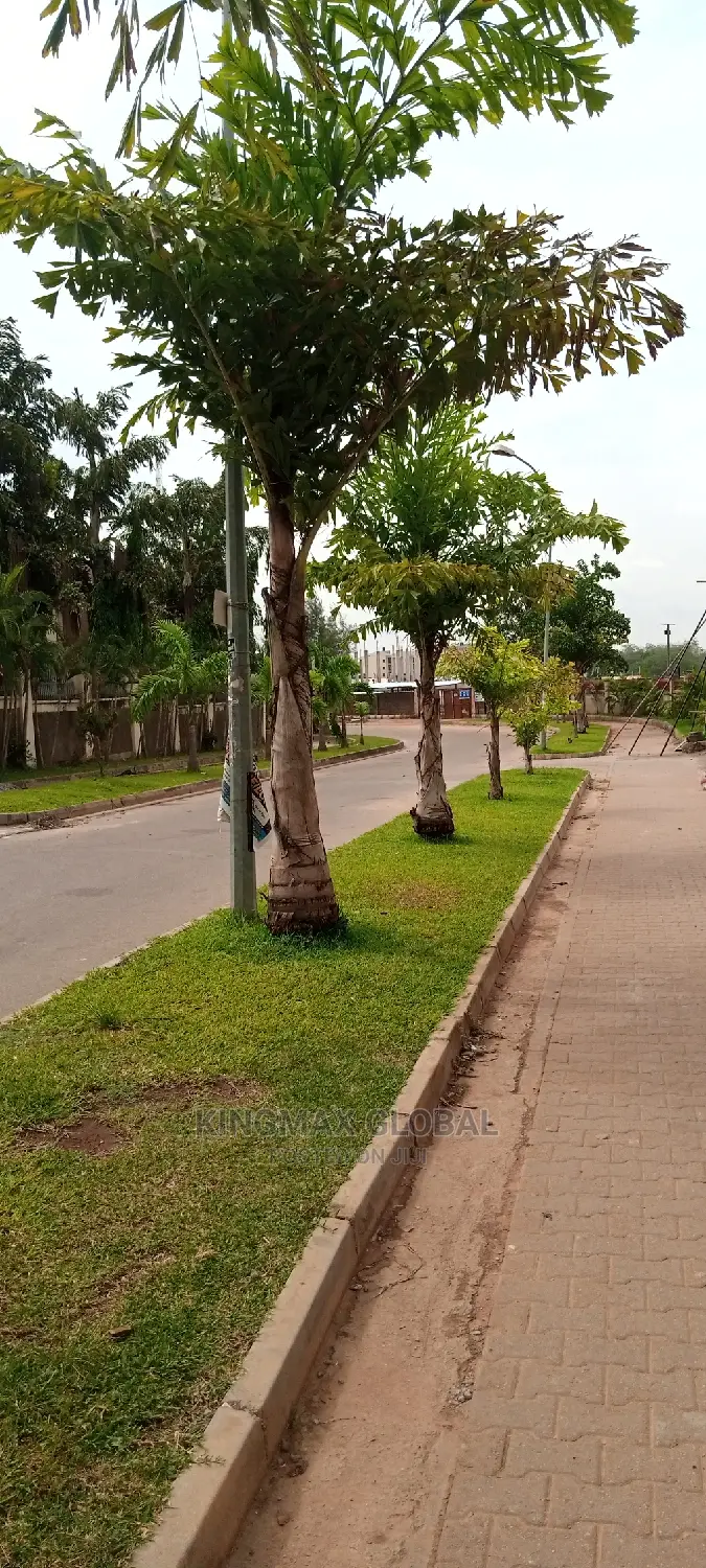 3bdrm Duplex in Jabi for sale in Jabi
