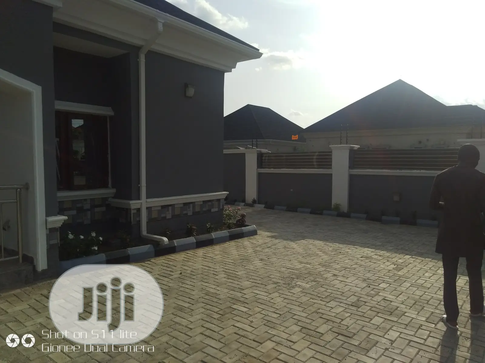 3bdrm Bungalow in Efab Queen Estate By, Gwarinpa for rent in Gwarinpa