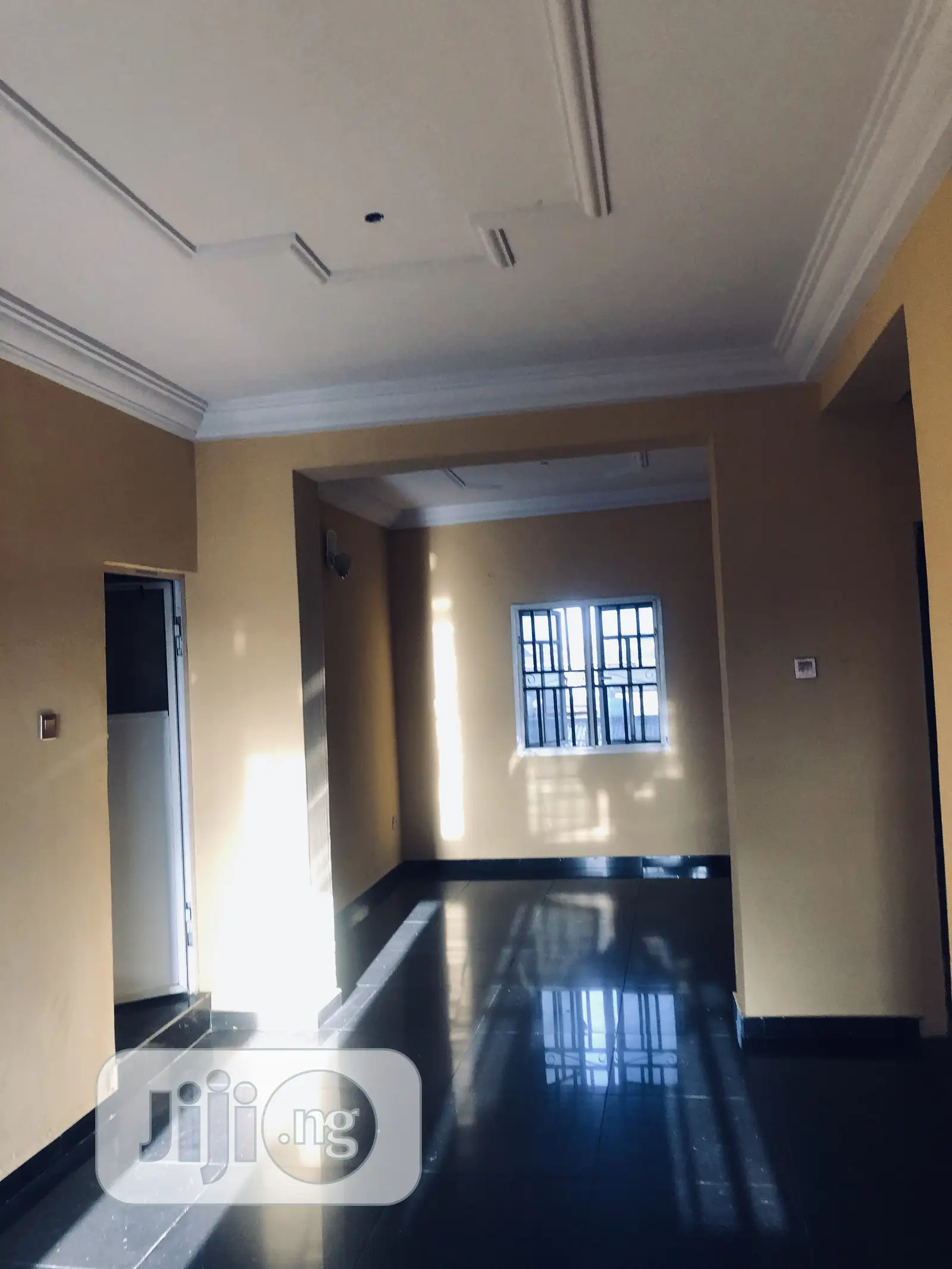 Furnished 3bdrm House in Surulere for rent in Surulere