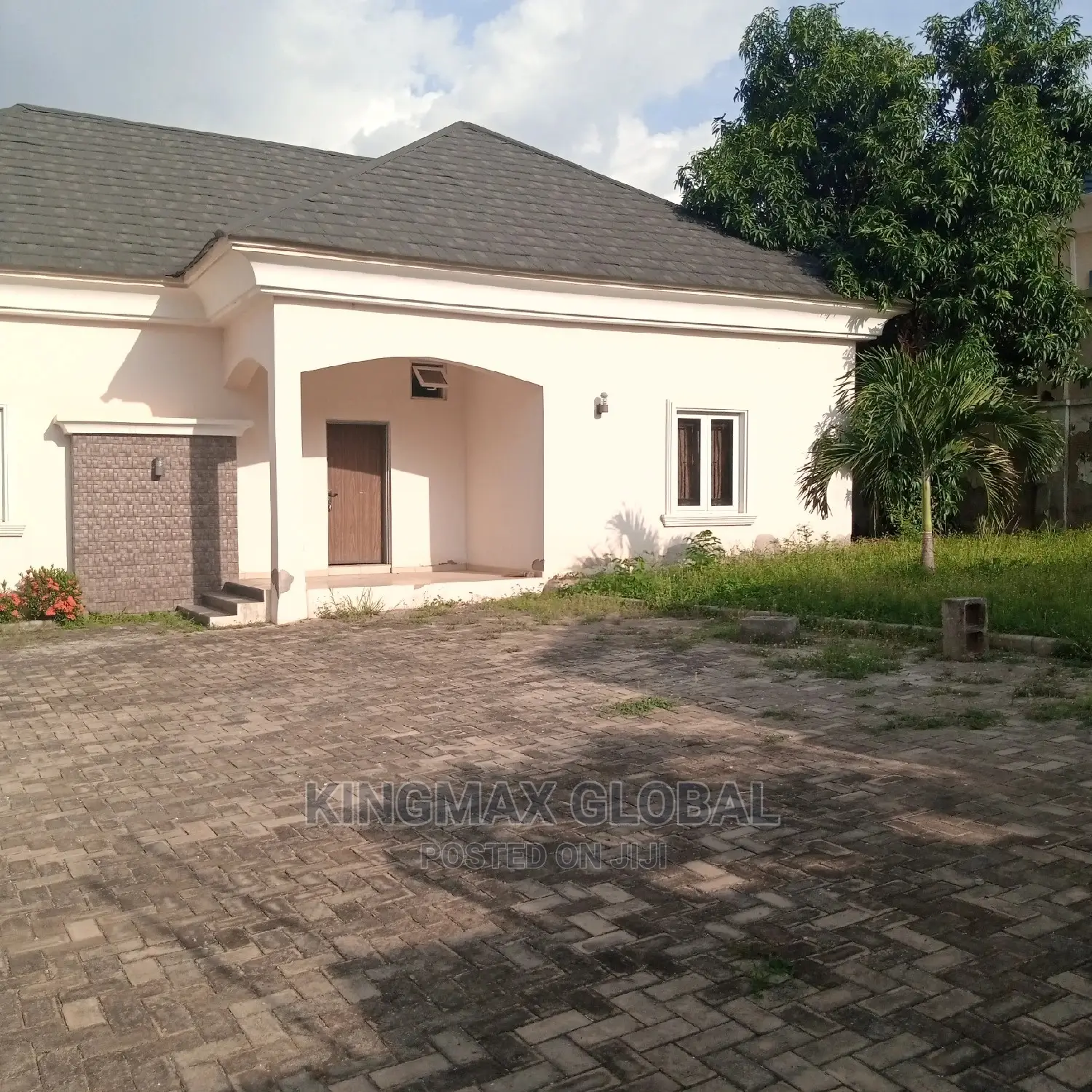 5bdrm Maisonette in Mabushi for sale in Mabushi