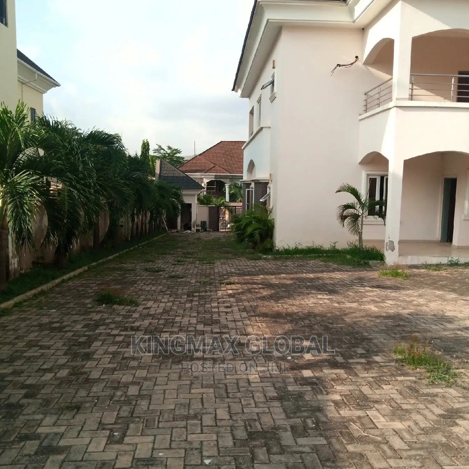 5bdrm Maisonette in Mabushi for sale in Mabushi