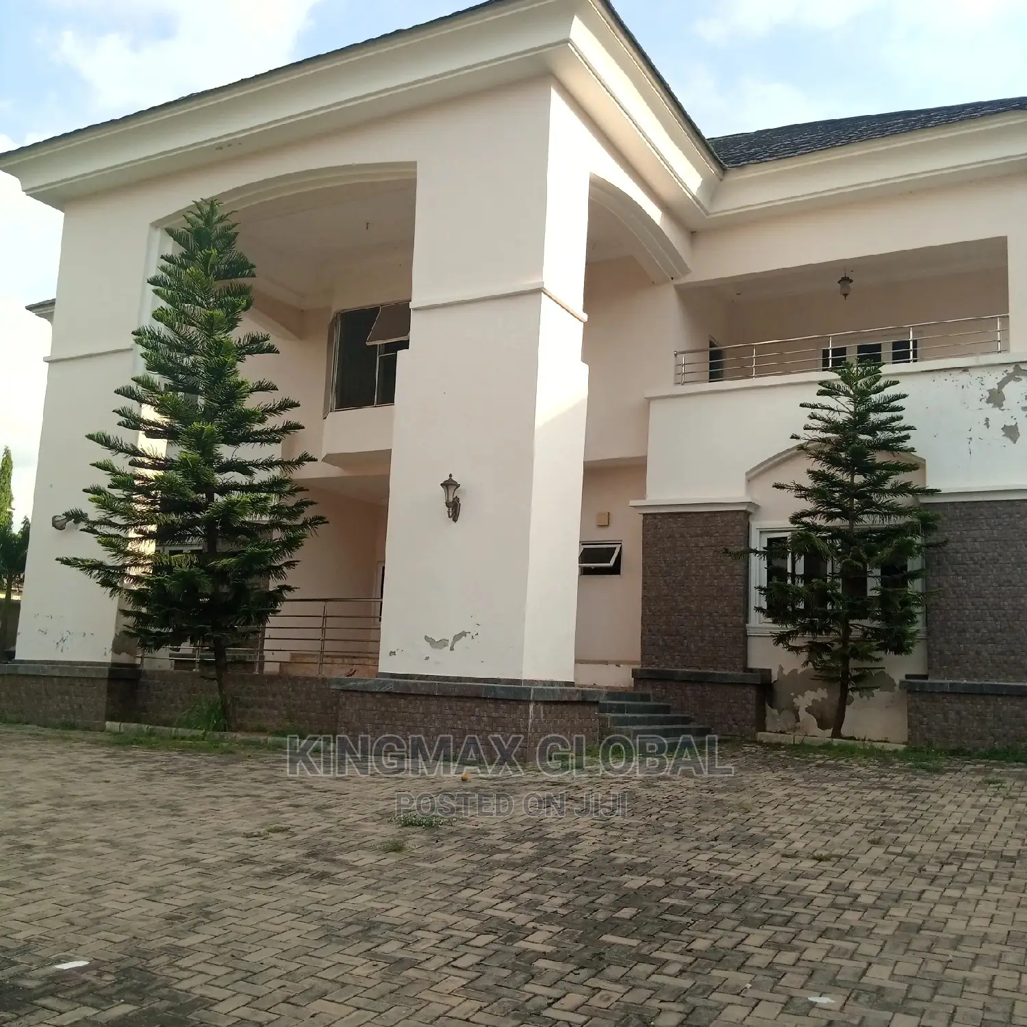 5bdrm Maisonette in Mabushi for sale in Mabushi