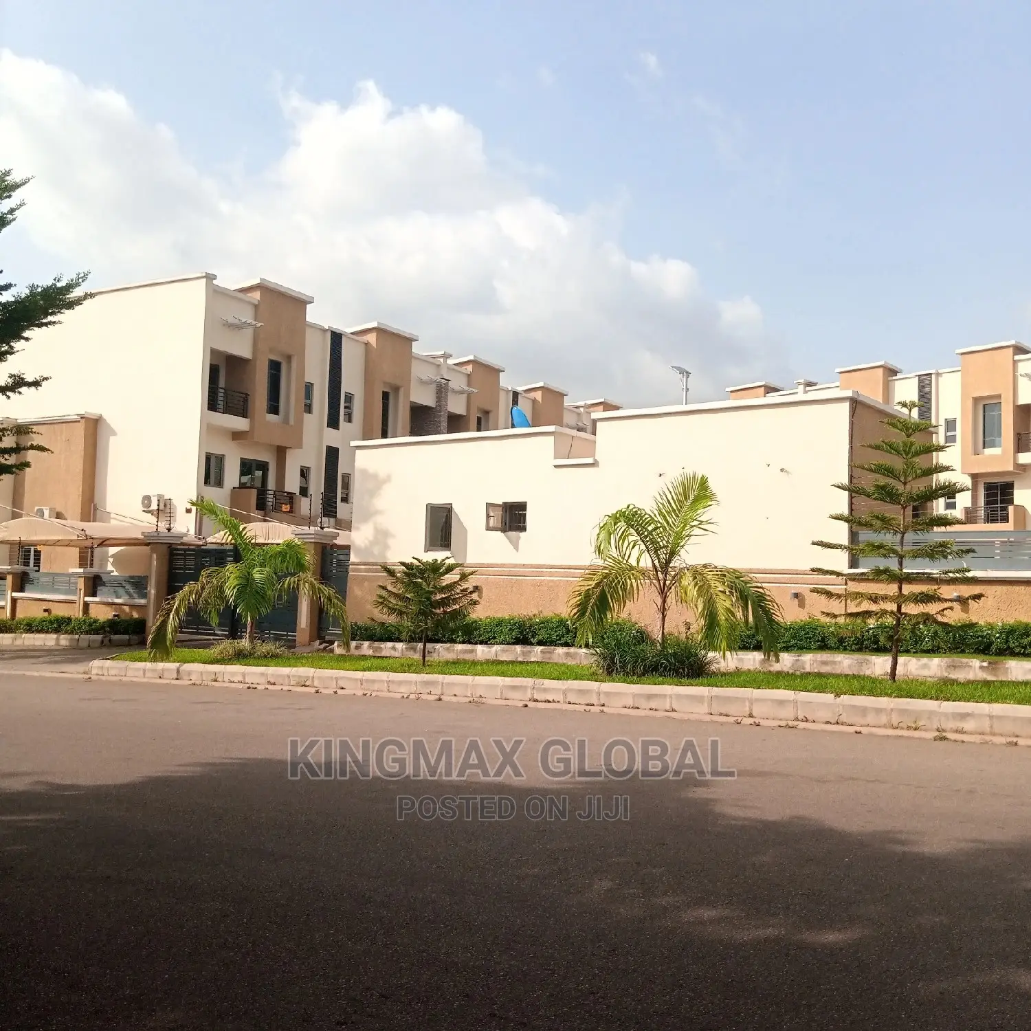 Furnished 4bdrm Duplex in Jabi for sale in Jabi