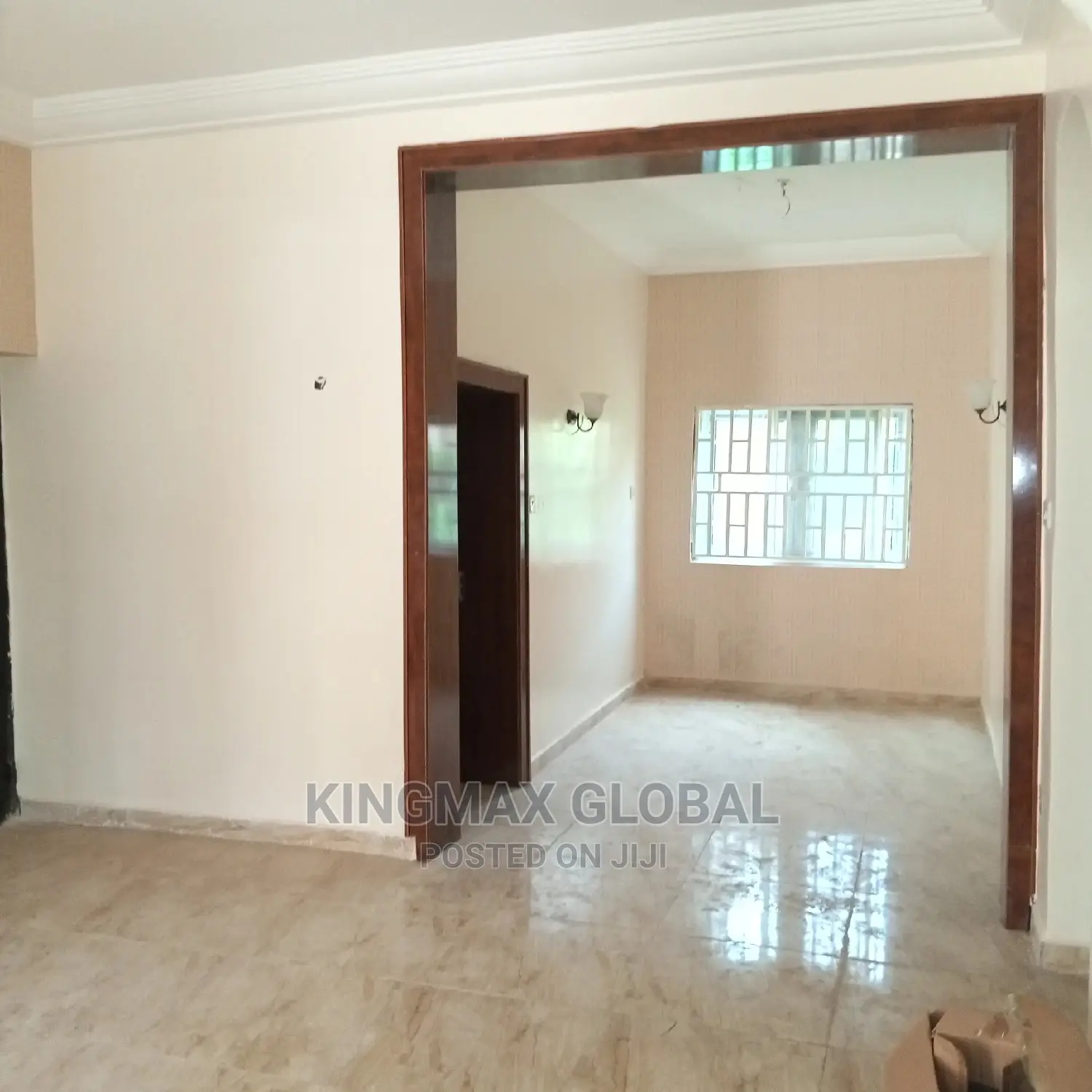 3bdrm Block of Flats in Wuye for sale in Wuye