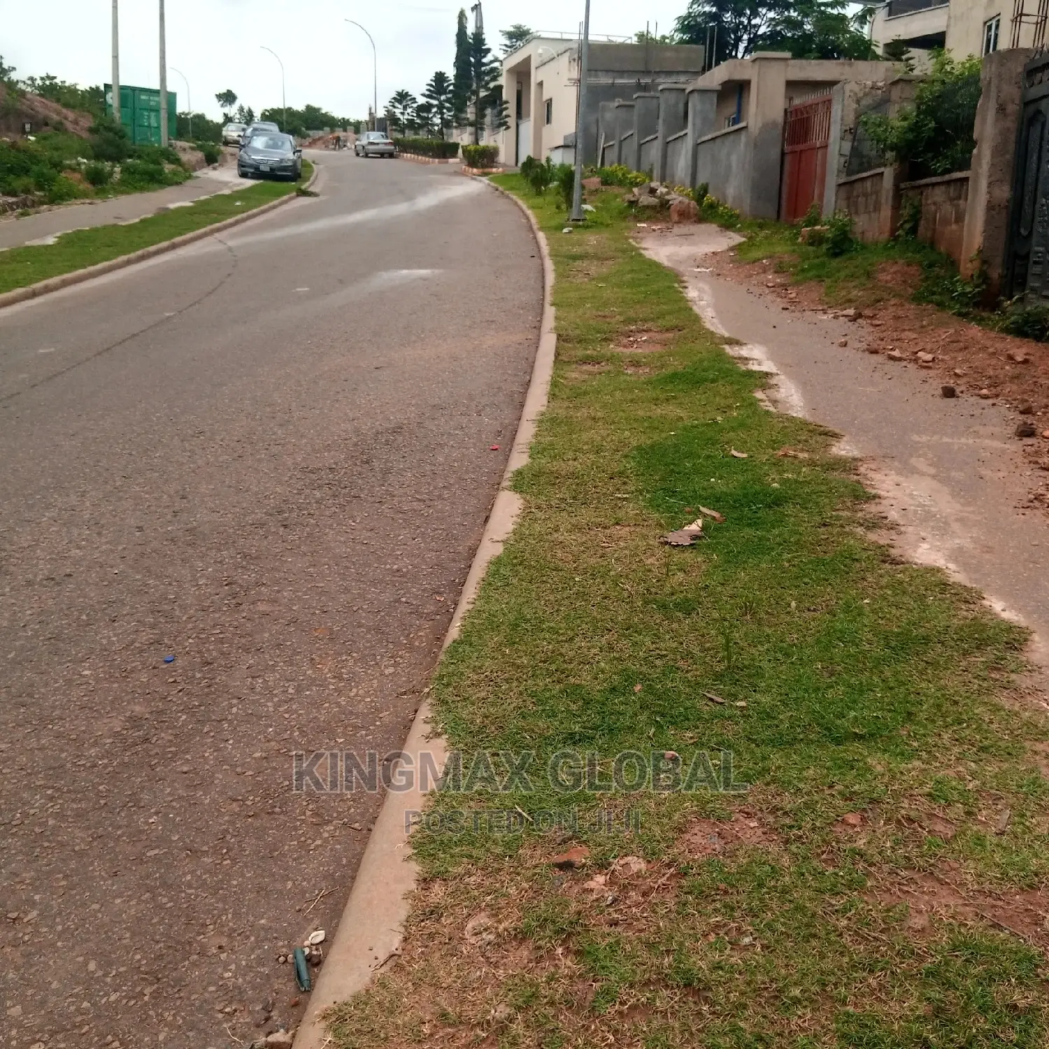 Hot Sales: Well Located Flat 1700sqm and 1400sqm in Asokoro