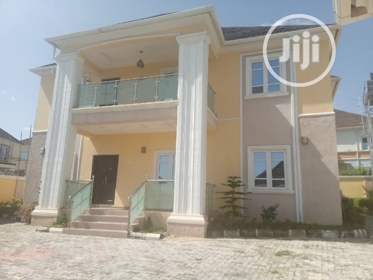 4bdrm Duplex in Asokoro for sale in Asokoro