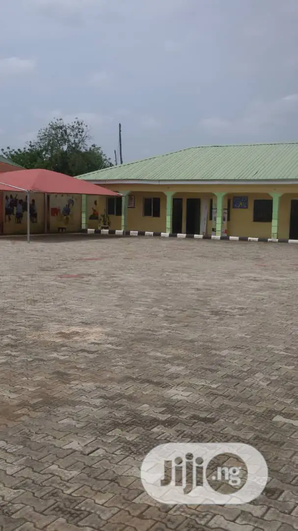 Furnished 10bdrm Block of Flats in Gwagwalada for sale in Gwagwalada