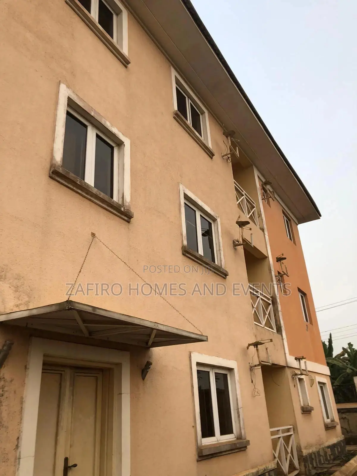 Luxury Mini Flats in a Serene Neighborhood Near Sango-Otta in Ibadan
