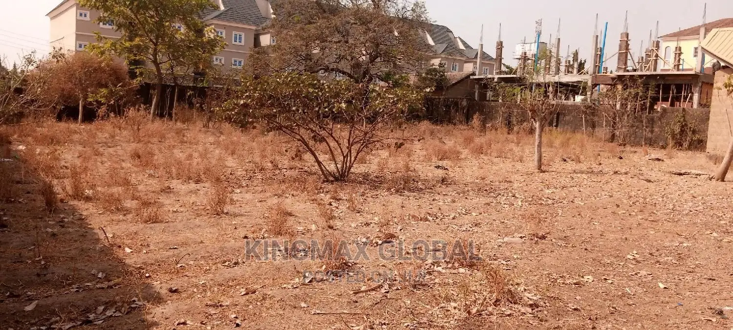 Strategically Located Fenced Flat Land 1700sqm C of O. in Jabi
