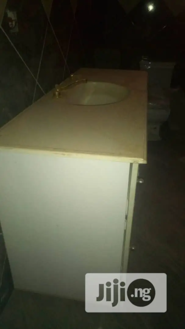 Furnished 5bdrm Duplex in Festac Town for sale in Festac