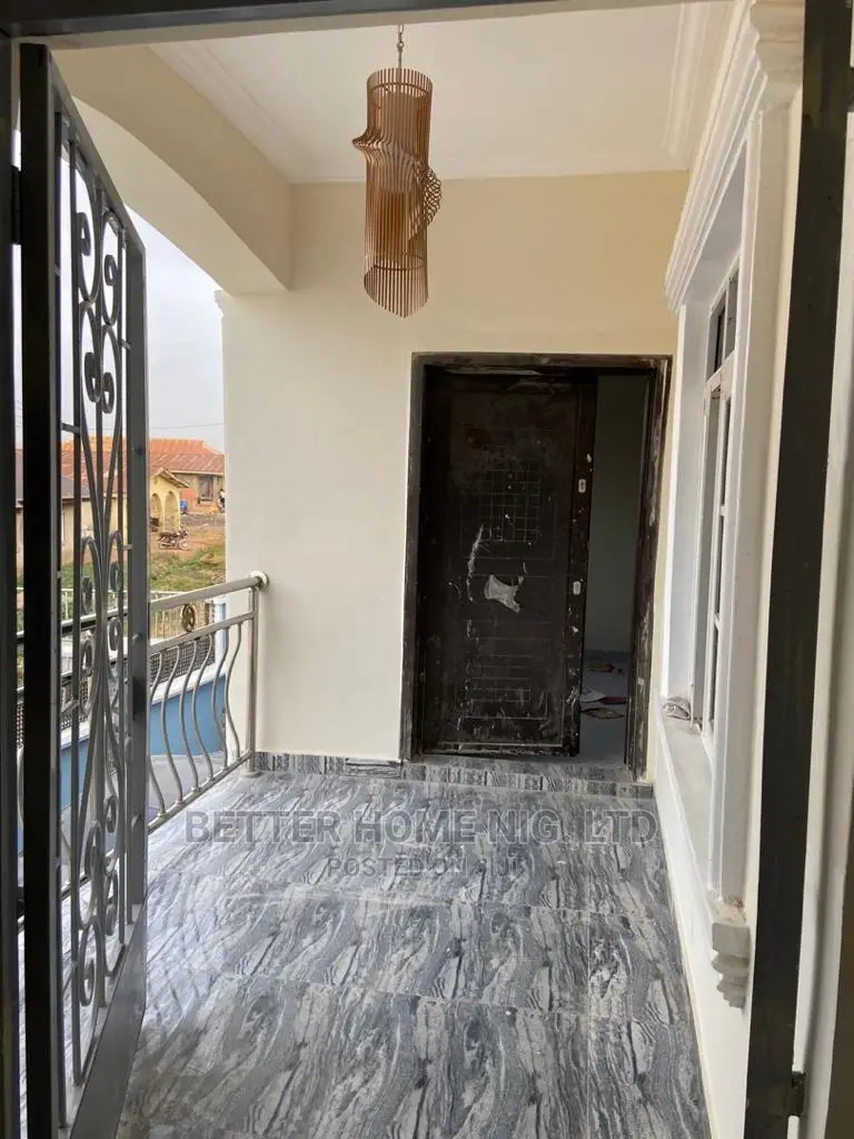 Furnished 3bdrm Block of Flats in Oluyole for rent in Oluyole