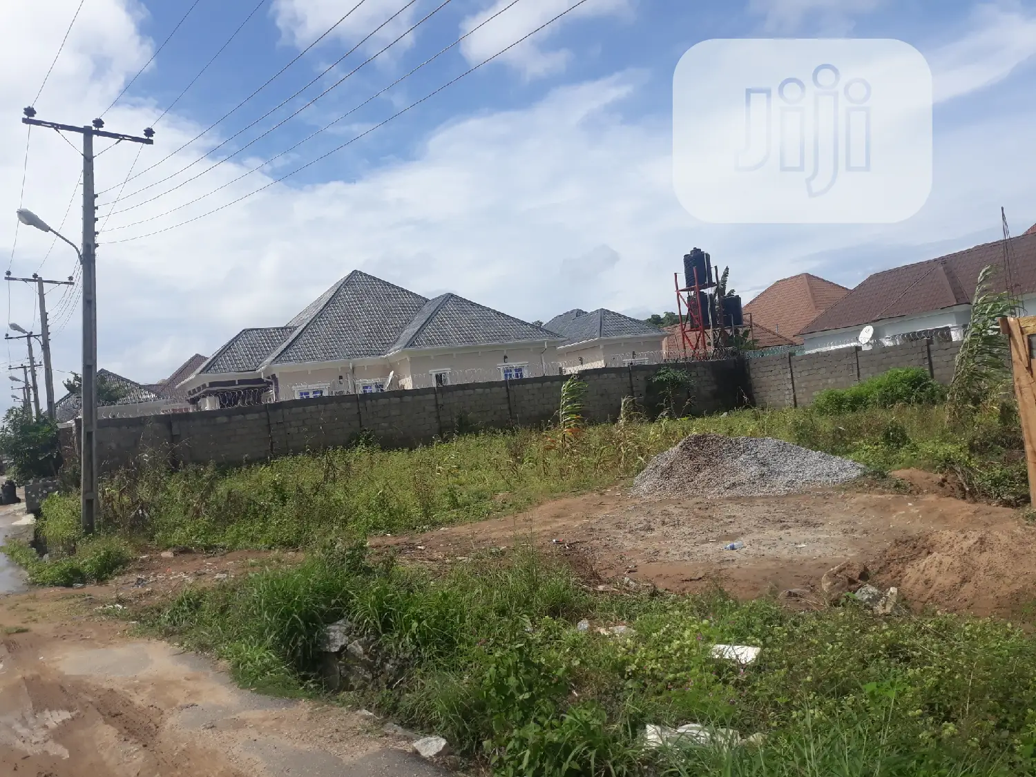 600sqm Land Space for Sale in Lugbe District