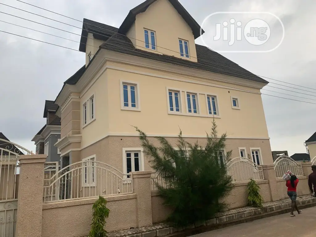 5bdrm Duplex in Gwarinpa for sale in Gwarinpa