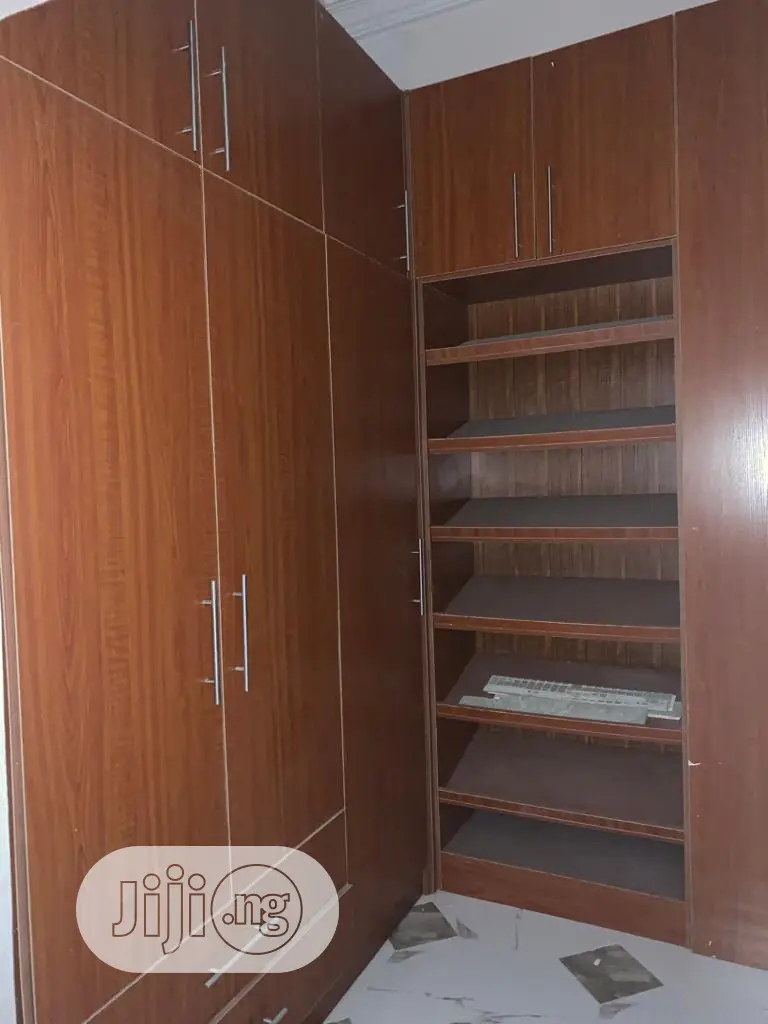 5bdrm Duplex in Gwarinpa for sale in Gwarinpa