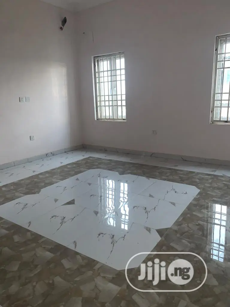 5bdrm Duplex in Gwarinpa for sale in Gwarinpa