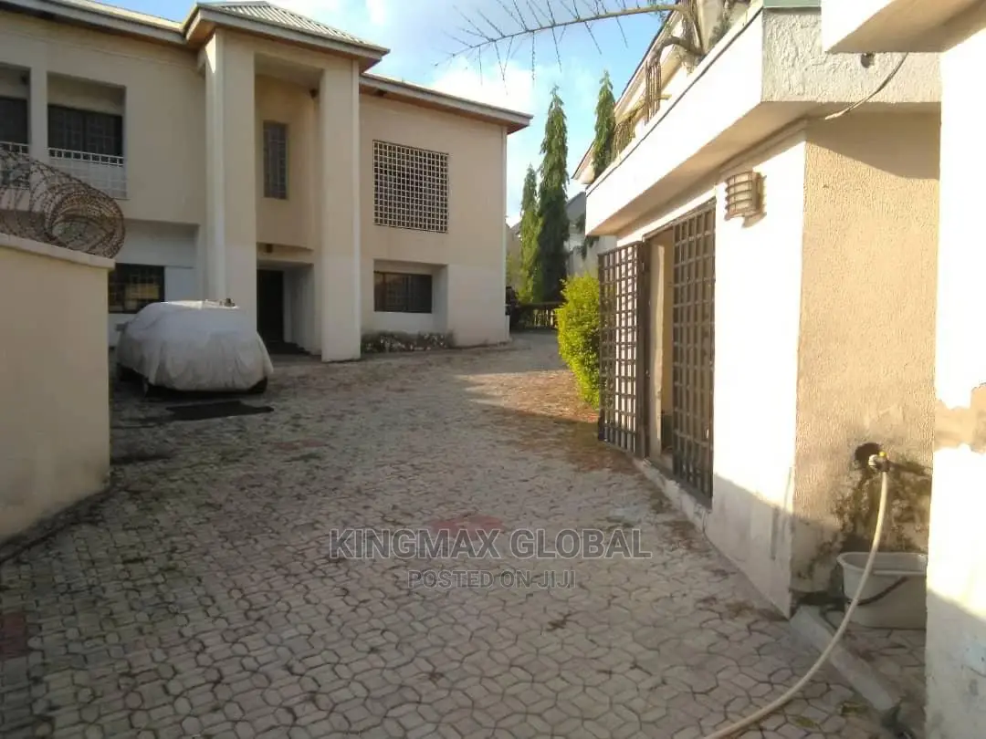 5bdrm Duplex in Maitama for rent in Maitama