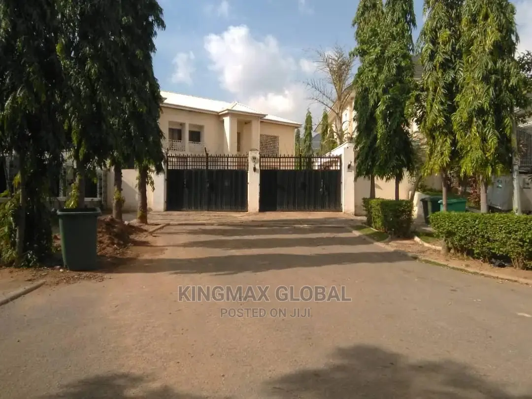 5bdrm Duplex in Maitama for rent in Maitama