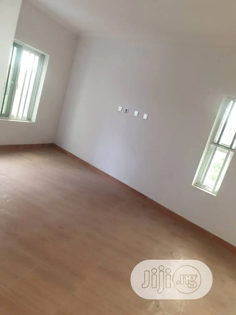 Furnished 3bdrm Block of Flats in Surulere for rent in Surulere