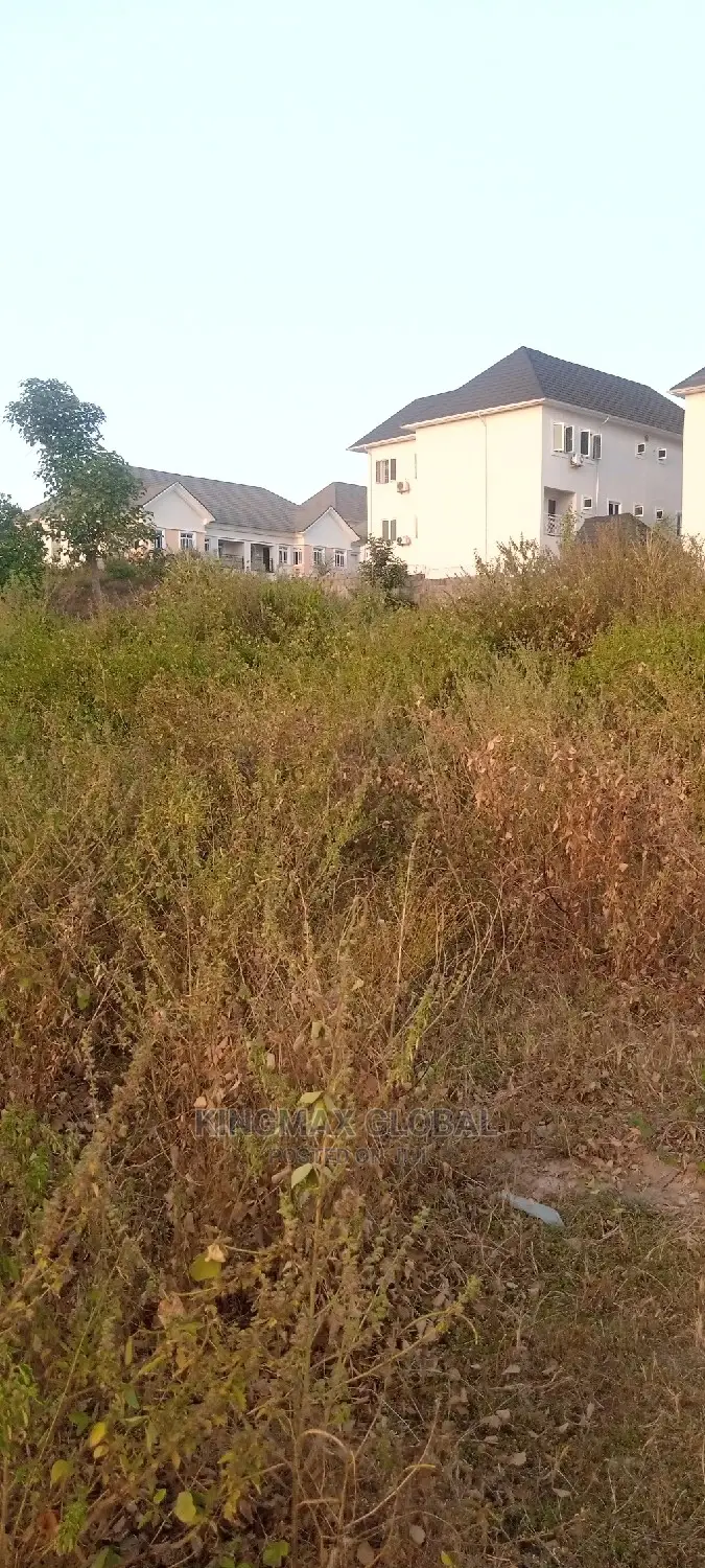 Distress Sale; 1.7hectares Land With CofO In Abuja in Central Business District