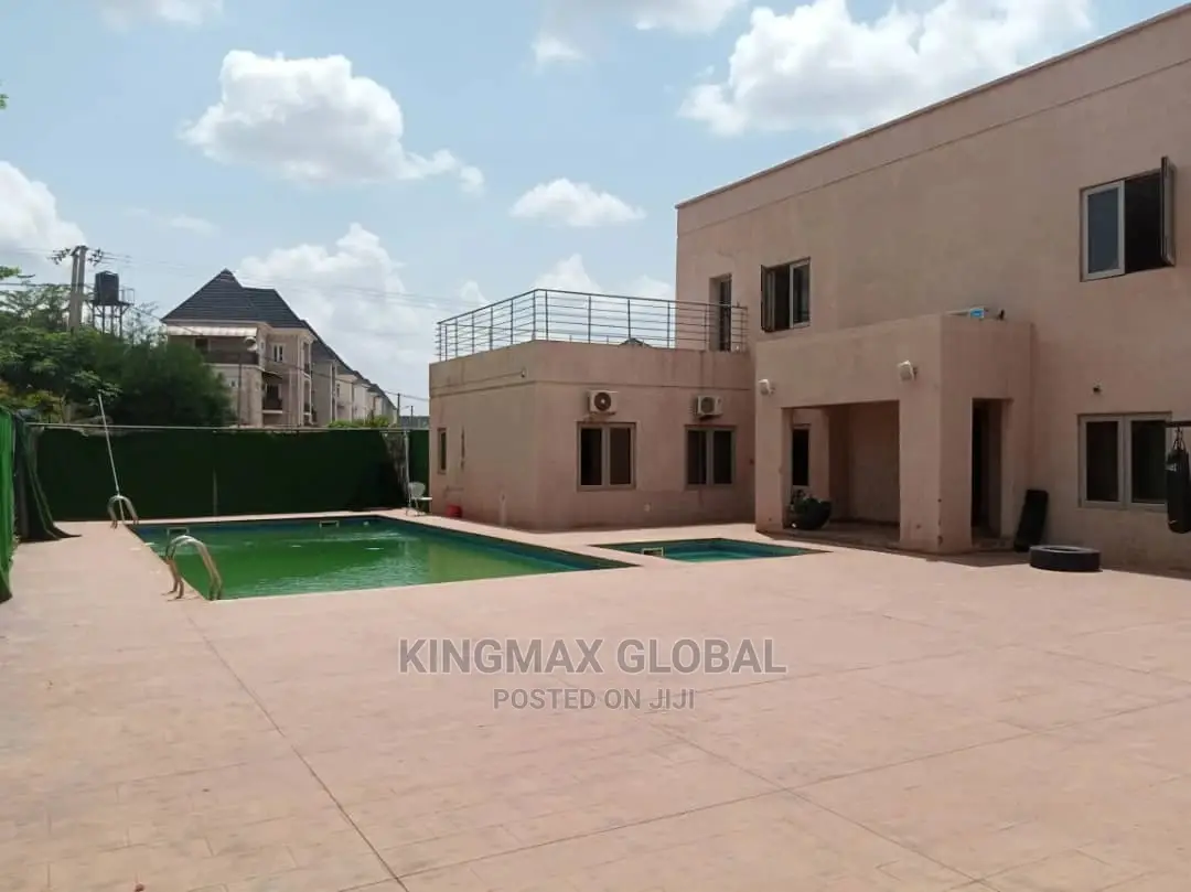 5bdrm Duplex in Jabi for sale in Jabi