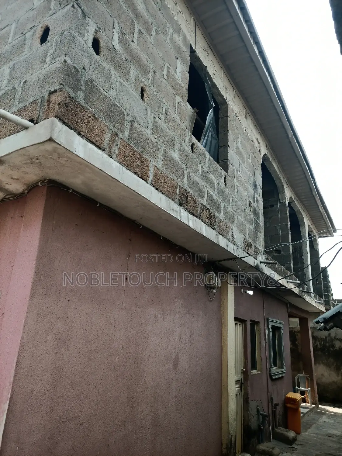 2bdrm Block of Flats in Ijegun Ikotun Lagos for sale in Ikotun / Ikotun/Igando