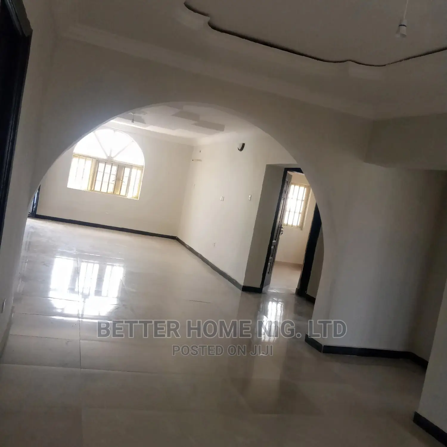 Furnished 3bdrm Apartment in Ireakari Estate, Oluyole for rent in Oluyole