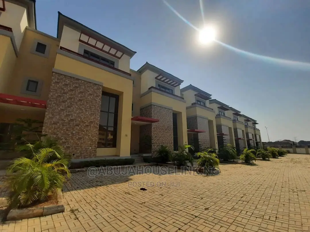 Furnished 4bdrm Duplex in Katampe for sale in Katampe