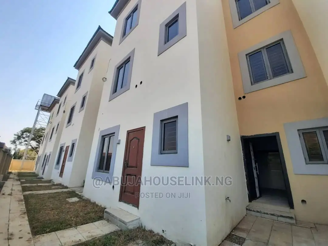 Furnished 4bdrm Duplex in Katampe for sale in Katampe