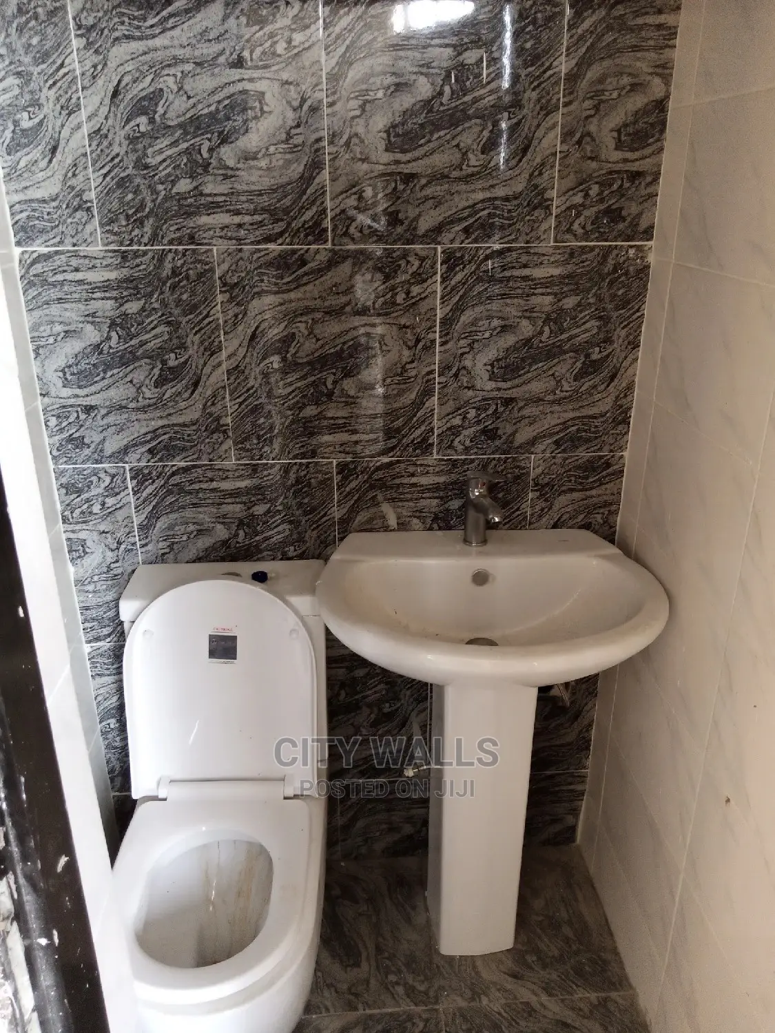 Mini Flat in Osapa london for rent in Osapa london