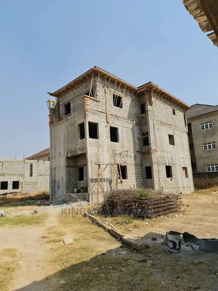 5bdrm Duplex in Jabi for sale in Jabi