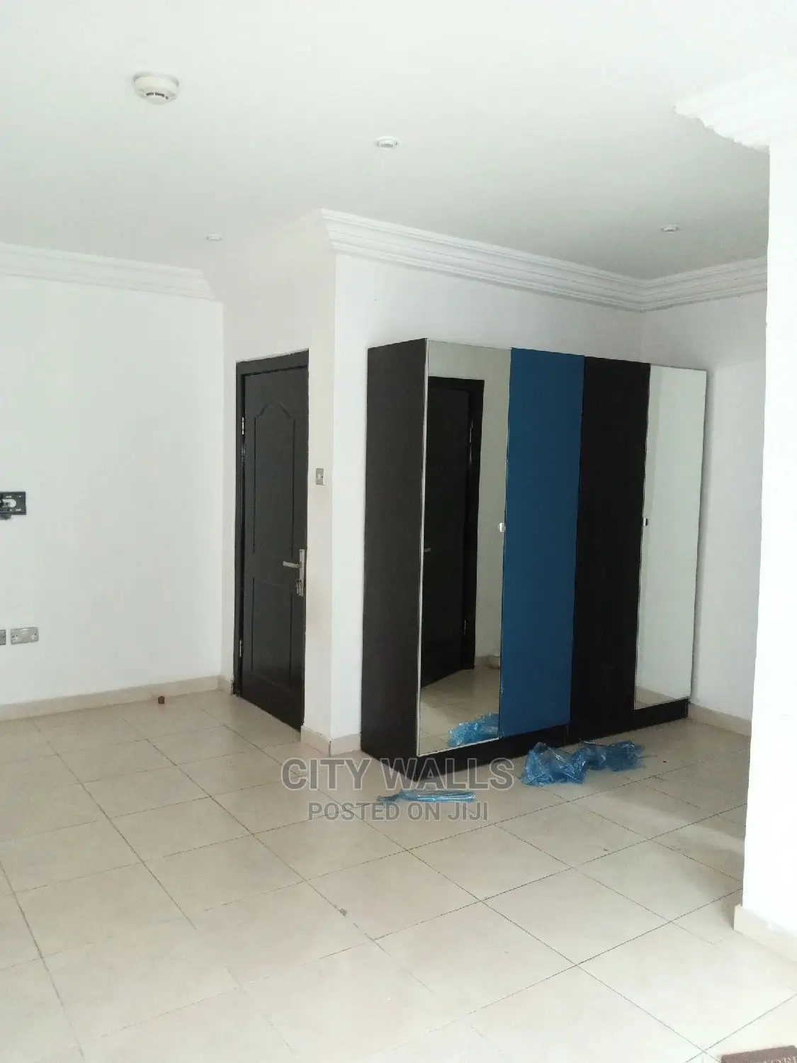 5bedroom Terrace in Osapa london