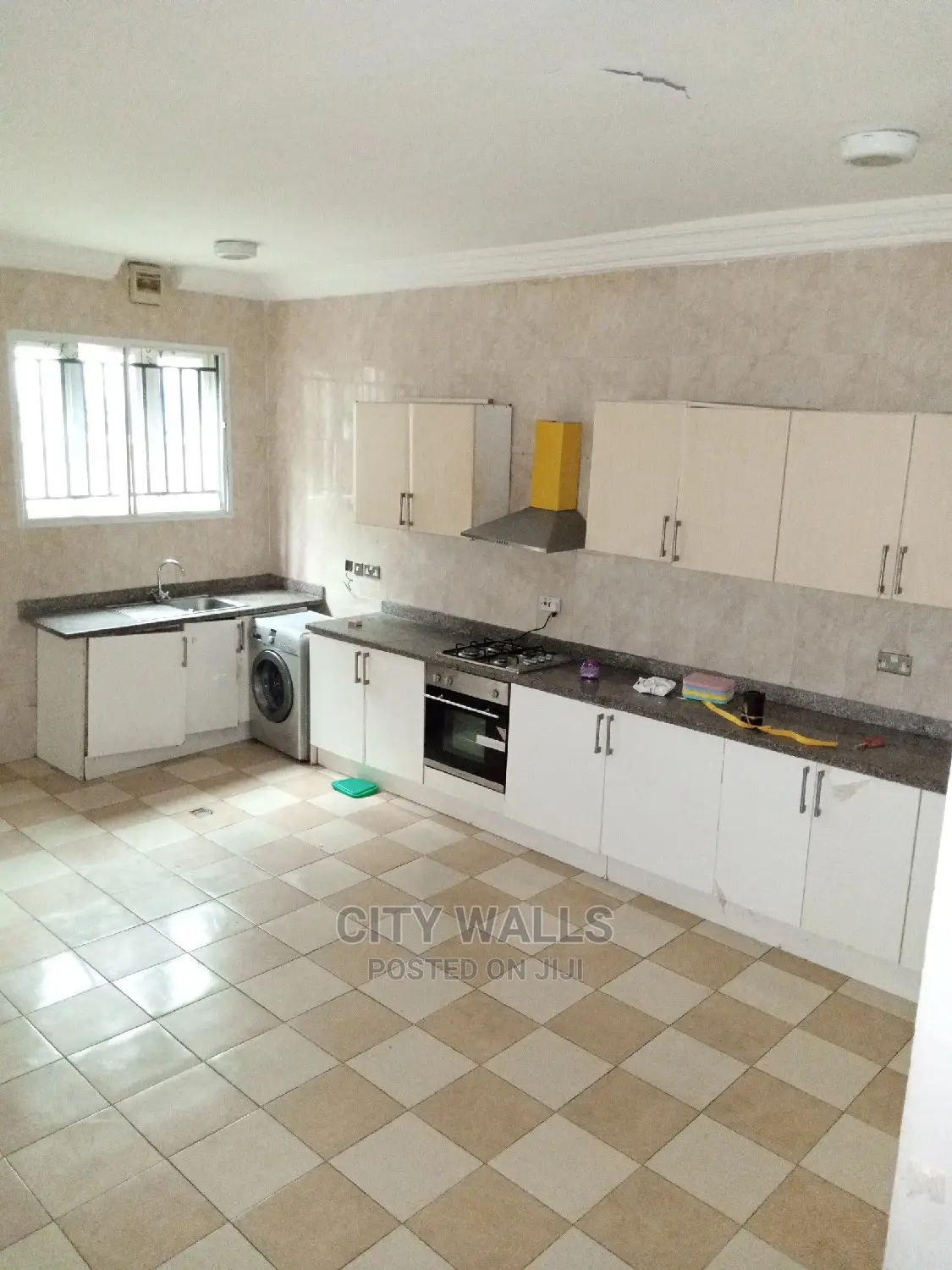 5bedroom Terrace in Osapa london