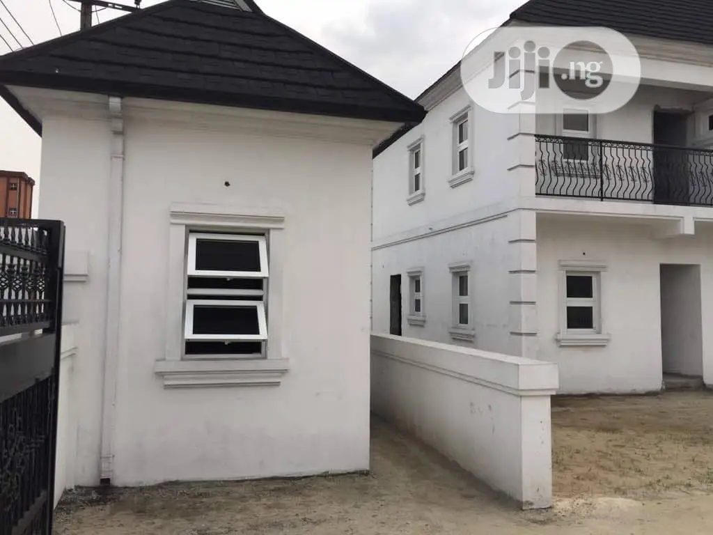 4bdrm Duplex in Doxa Estate, Port-Harcourt for sale in Port-Harcourt