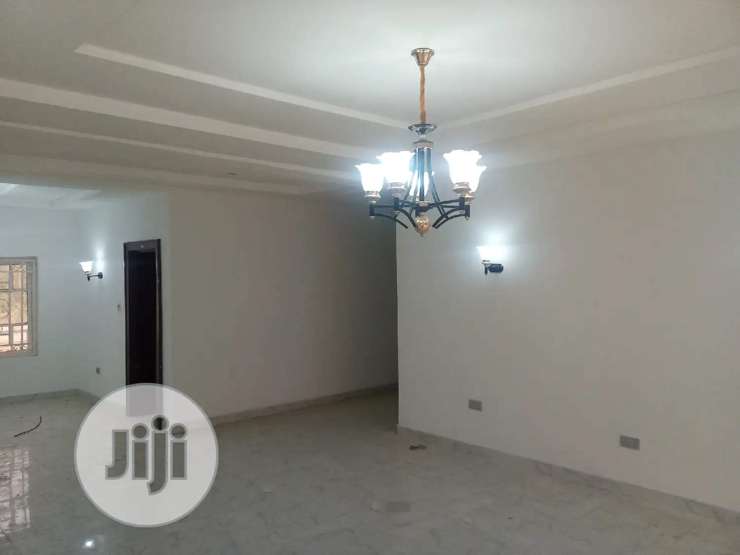 3bdrm Block of Flats in Guzape District for sale in Guzape District