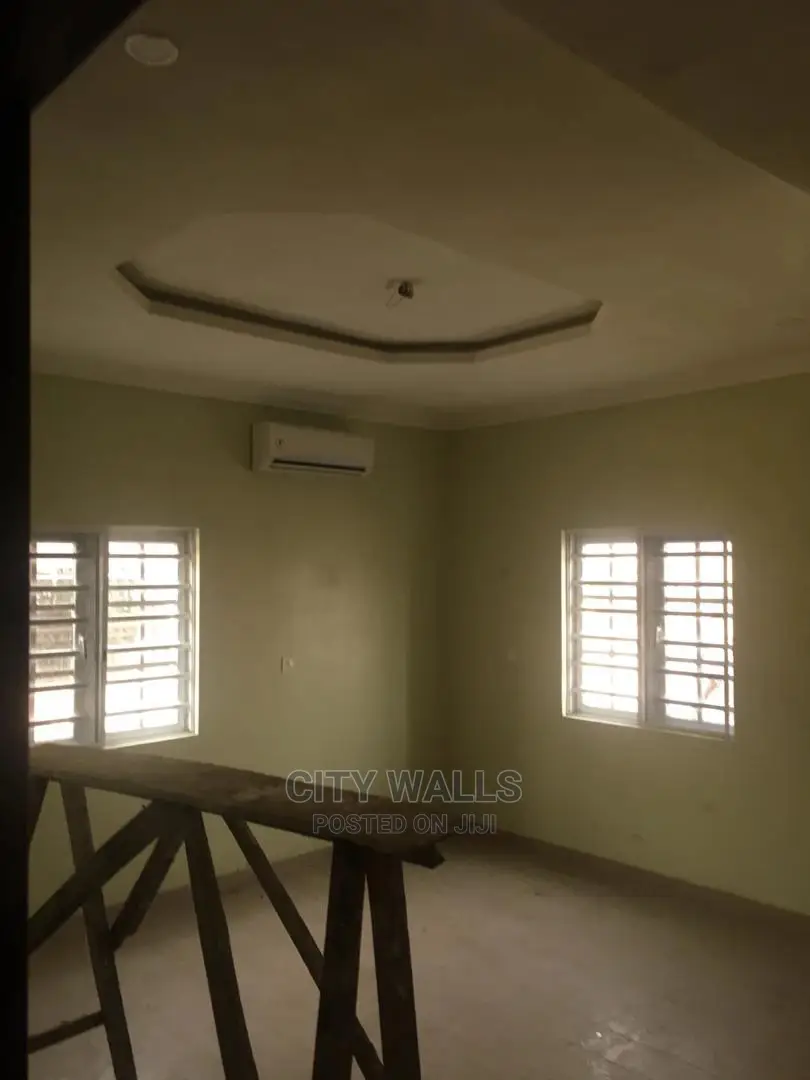 4bdrm Duplex in Paradise 3, Chevron for rent in Chevron