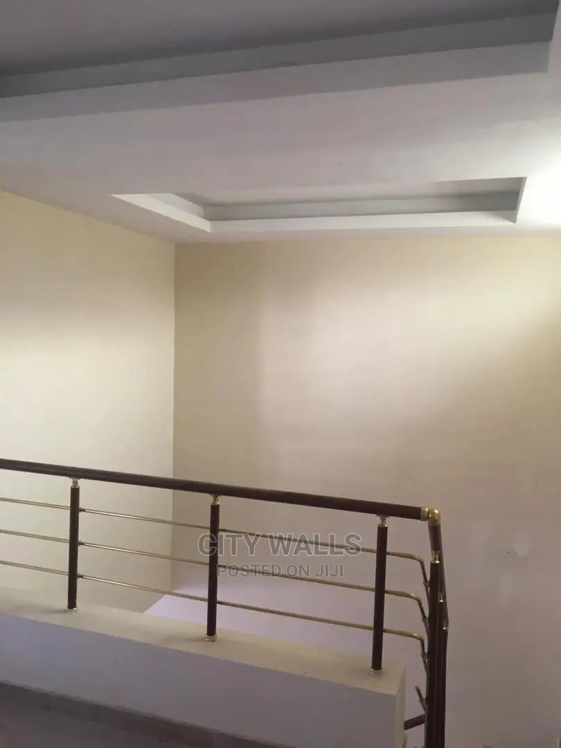4bdrm Duplex in Paradise 3, Chevron for rent in Chevron