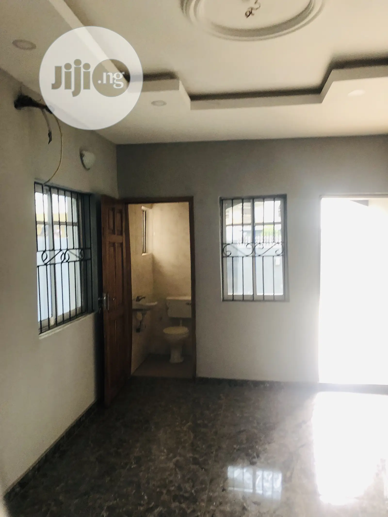 Furnished 2bdrm Block of Flats in Surulere for rent in Surulere