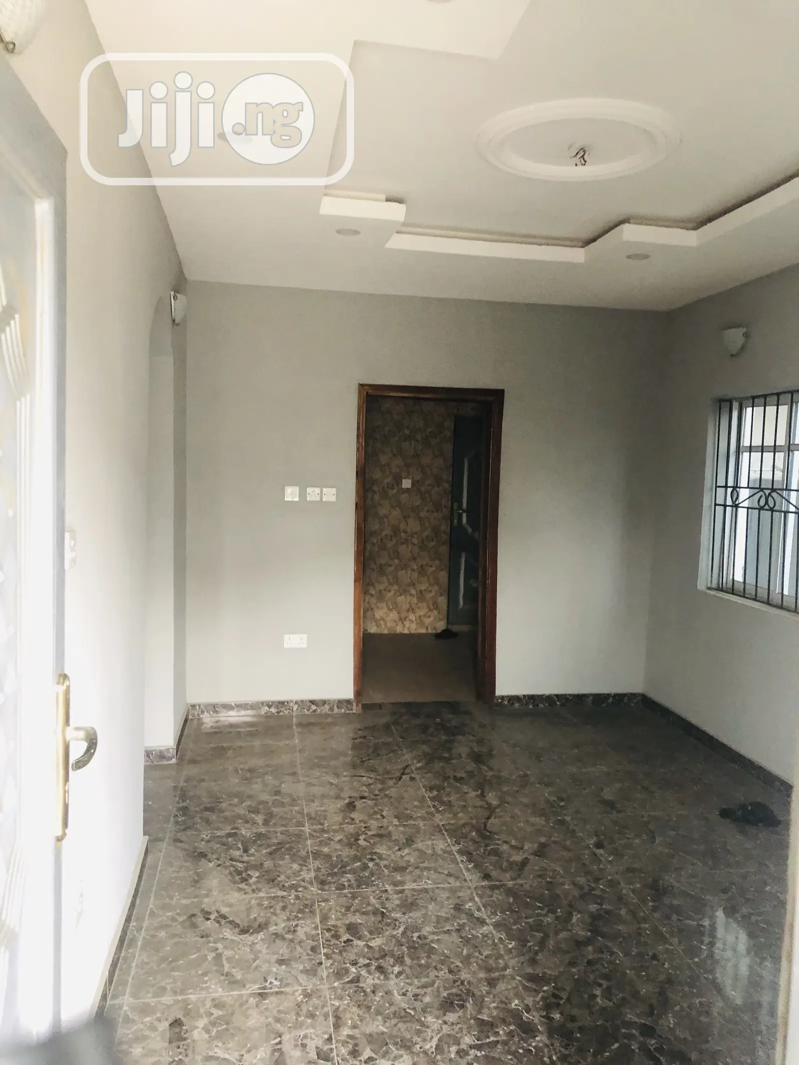Furnished 2bdrm Block of Flats in Surulere for rent in Surulere