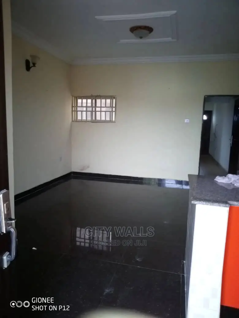 Mini Flat in Bakare, Agungi for rent in Agungi