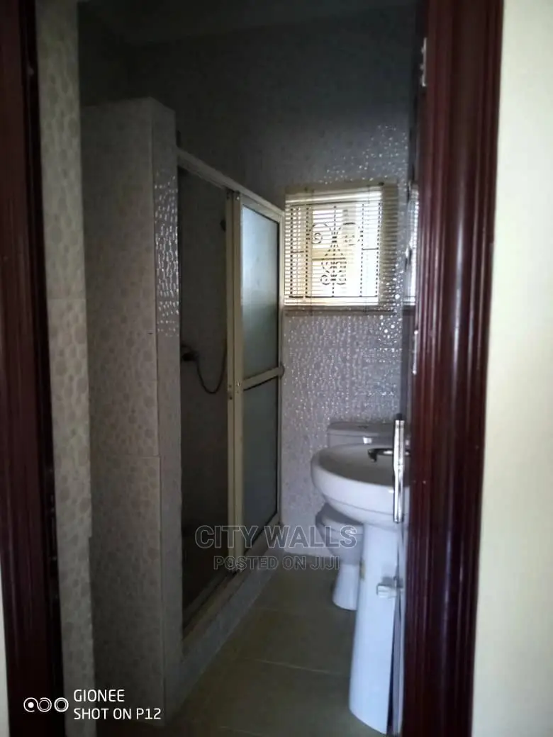 Mini Flat in Agungi for rent in Agungi