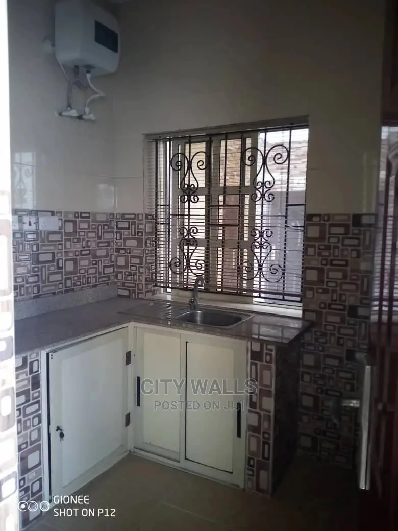 Mini Flat in Agungi for rent in Agungi