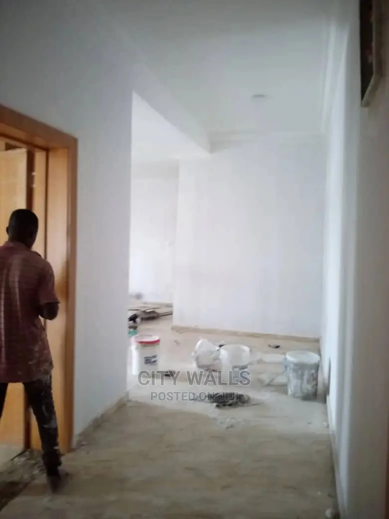 2bdrm Apartment in Chevron for rent in Chevron